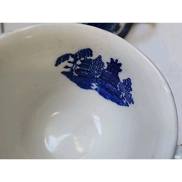 Vintage Blue &White Japanese Tea Cups Set of 2 Made In Japan Interior Printed - Picture 13 of 16
